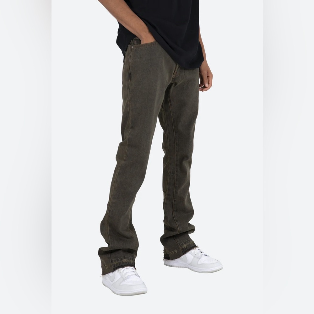brand new MNML FLARE JEANS